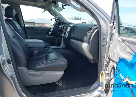 2016 Toyota Sequoia Sr5 5.7L V8 z USA, uszkodzony, nr VIN 5TDZY5G16GS062098